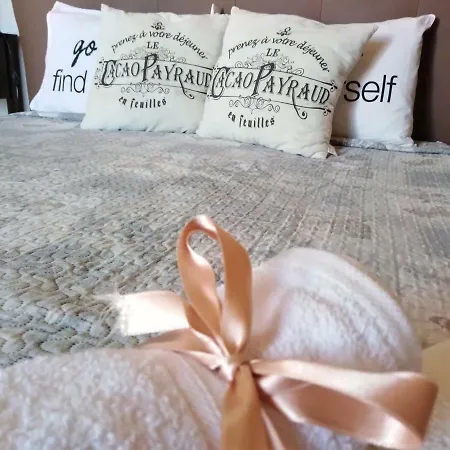 B&B Lunacalanti 아볼라