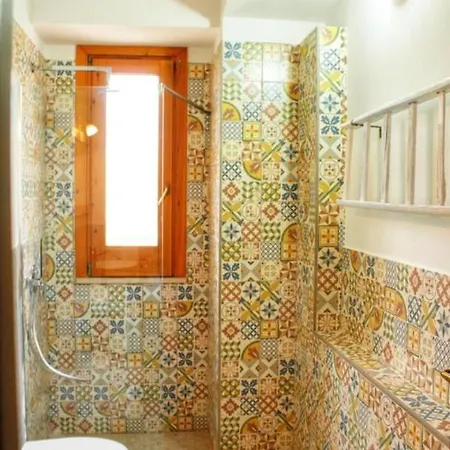 Lunacalanti Bed & Breakfast